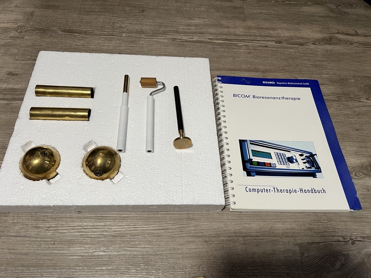 Bicom Appareils médicaux: Regumed BICOM 2000 biorésonance – D'occasion à Murten par silmargil 3