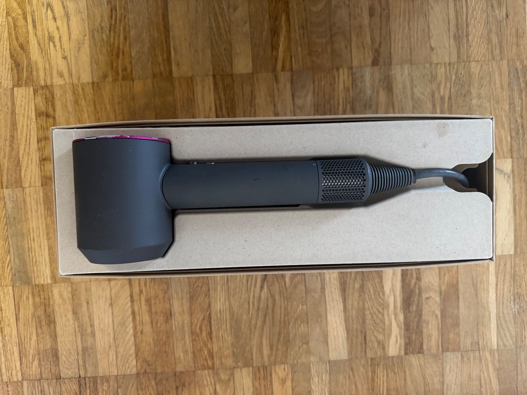 Dyson Asciugacapelli: Dyson Föhn – Usato da Zürich venduto da Joa_27d6
