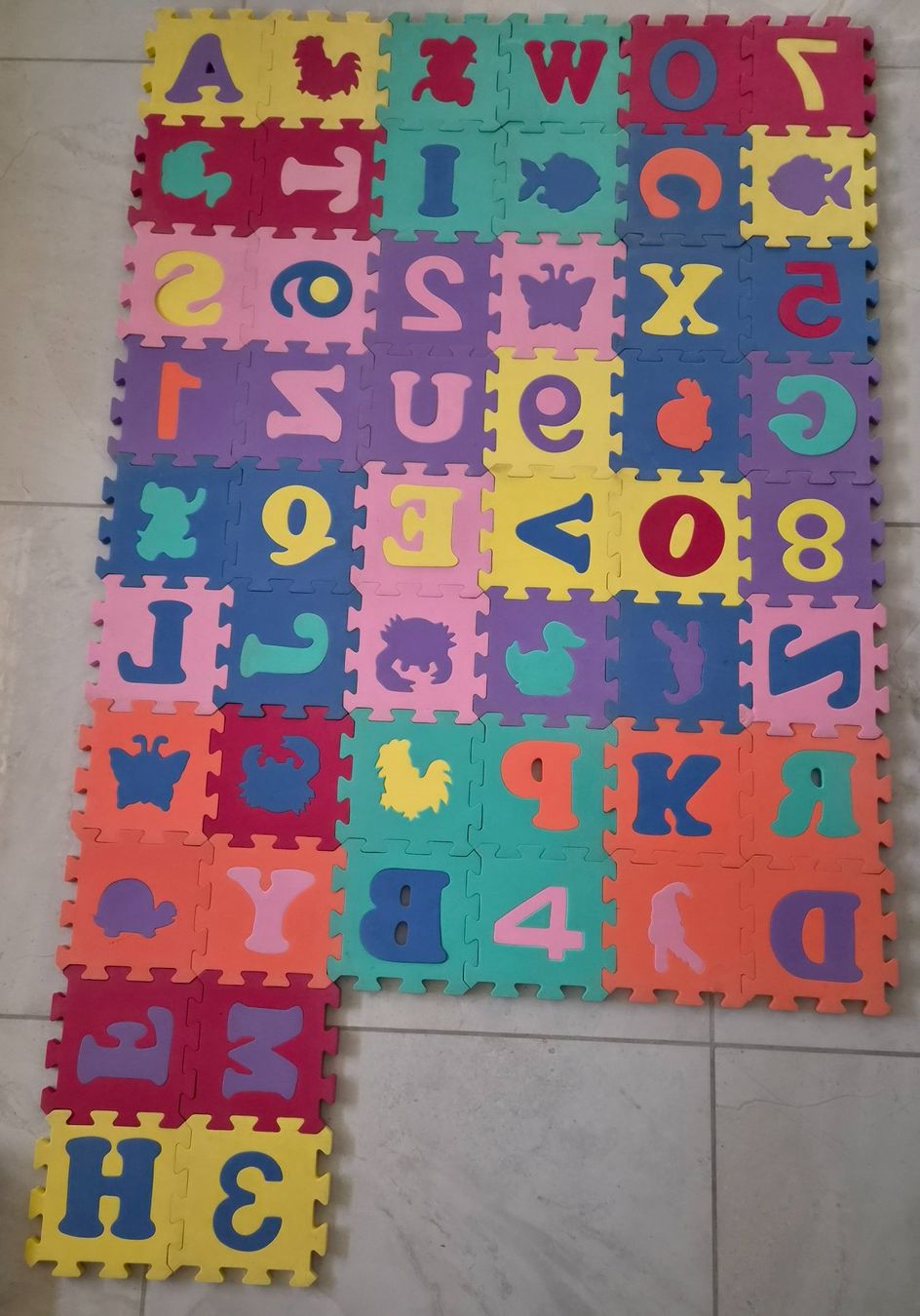 Tapis de jeu: Spielmatte, Buchstaben, Zahlen, Tiere – D'occasion à Bischofszell par -fr-5 1