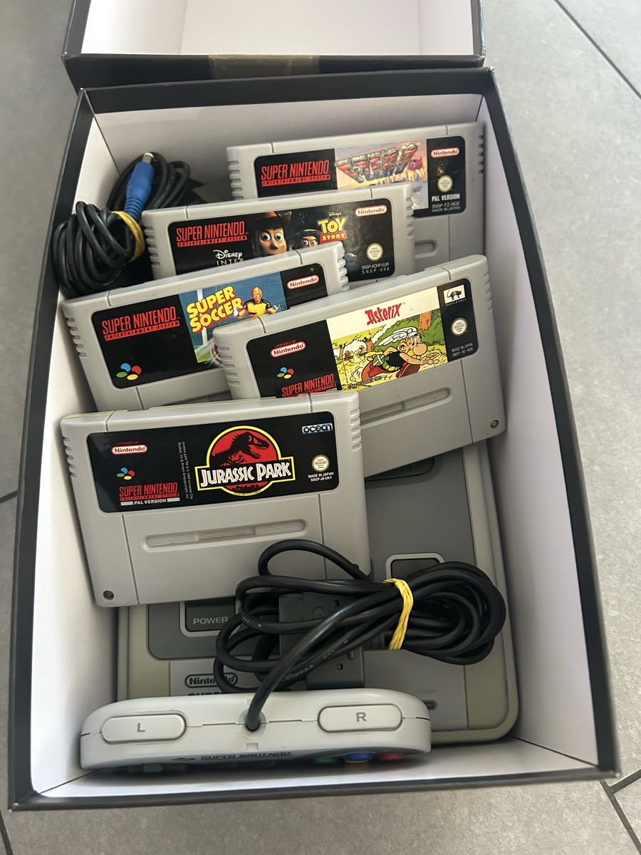 Nintendo Konsolen: Nintendo Snes Konsole mit 5 Top spiele – Gebraucht aus Oftringen von Breza22 5