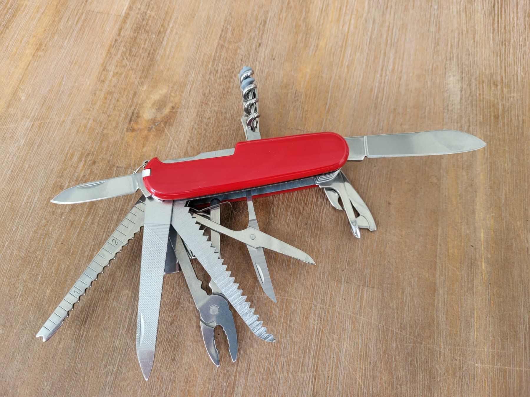 Couteaux de poche: SACKMESSER MULTIFUNKTION XXL NEU – Neuf avec emballage d'origine à Lommiswil par Fridu_C 1