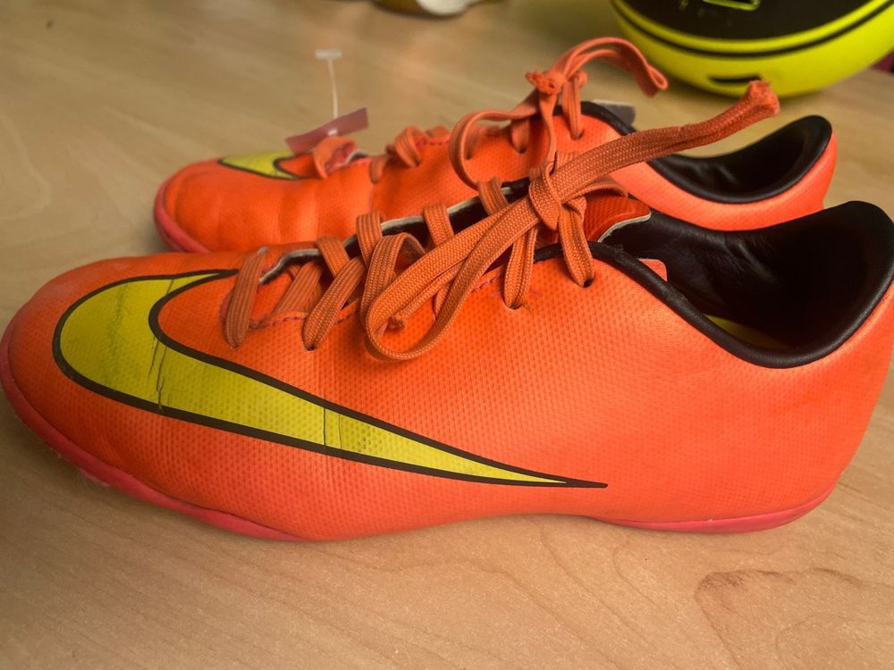 Nike cheap hallen fussballschuhe