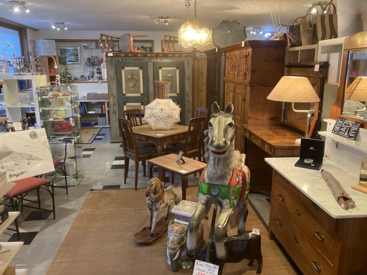 Tavoli: Nussbaum/Buche Tischli massiv NEU – Nuovo e nell'imballaggio originale da Erlenbach im Simmental! venduto da Simmentaler-Perlen 7