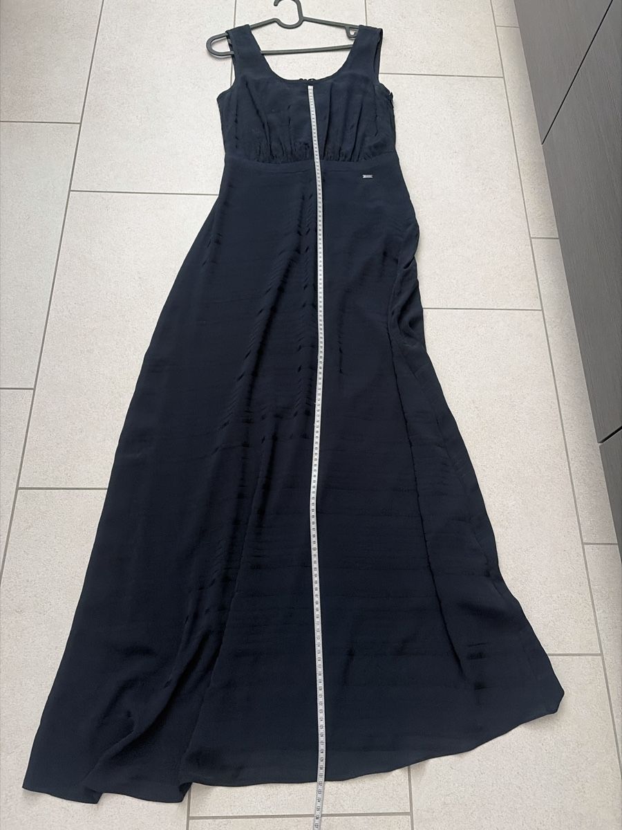 Armani Vestiti: Armani Exchange Maxi Sommerkleid Dunkelblau Gr. S (36) – Nuovo (secondo la descrizione) da Wallisellen venduto da Lan_82sz 8