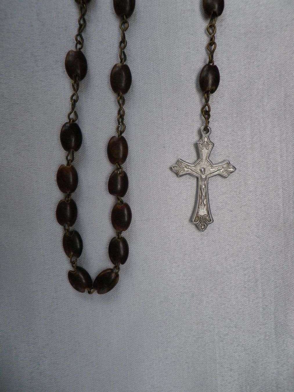 Sonstiger Schmuck: Rosenkranz mit Hornperlen (o.Gewähr) – Gebraucht aus Reinach BL von Annodomini 2