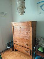 Secrétaire en bois, bonne état 