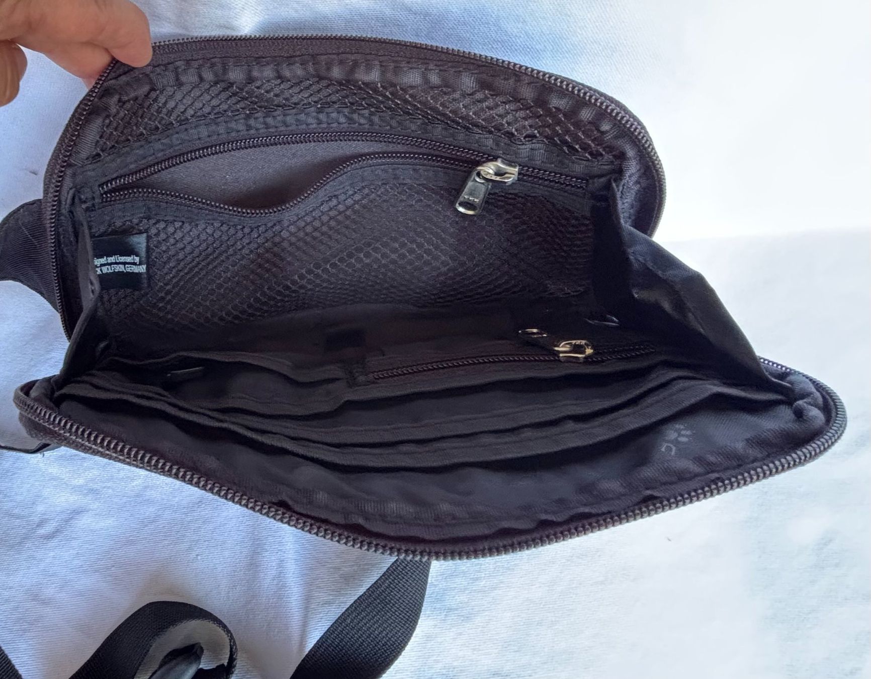 Jack Wolfskin Taschen: Jack Wolfskin - Bauchtasche - Bauchbeutel - schwarz – Neu (gemäss Beschreibung) aus Rheinfelden von sabine0101 4
