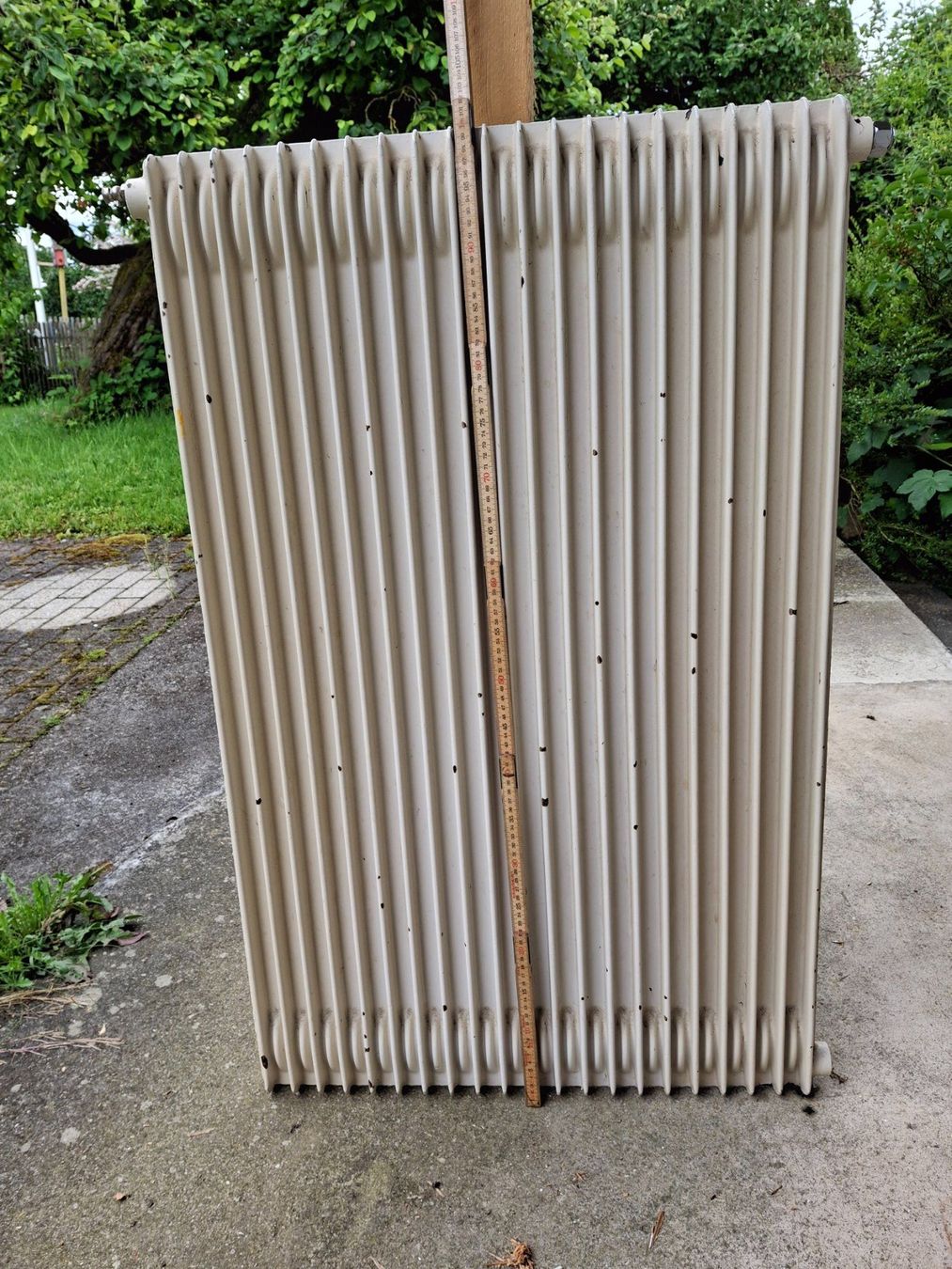 Radiateurs: Radiator – D'occasion à Melchnau par Buetzberghof-18 1
