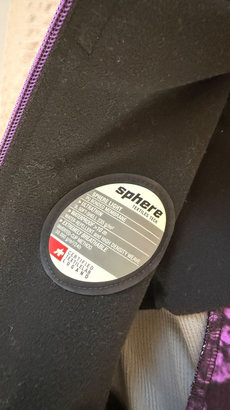 Assos Giacche: ASSOS Damen Softshell Jacke Dyora RS Grösse L NEU – Nuovo (secondo la descrizione) da Birsfelden venduto da Nic21 3