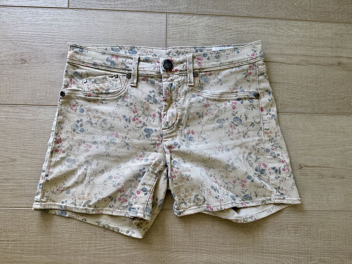 Pantaloni: Damen Shorts GAS - Grösse 26 – Usato da Elsau venduto da fanni.nagy