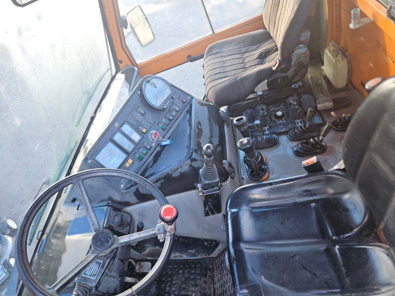 Tutte le macchine: Transporter/Traktor Lindner Unitrac 95 – Usato da Mels venduto da lad_8ctm 7