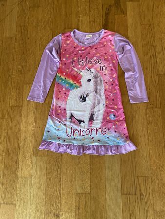 Einhorn  Nachthemd Gr.140, Langarm, super Zustand!