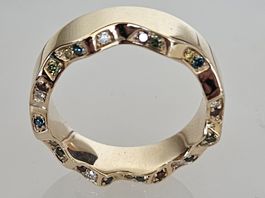 585 Gold Ring mit Edelsteinen NEU UND UNGETRAGEN NP 2890.-