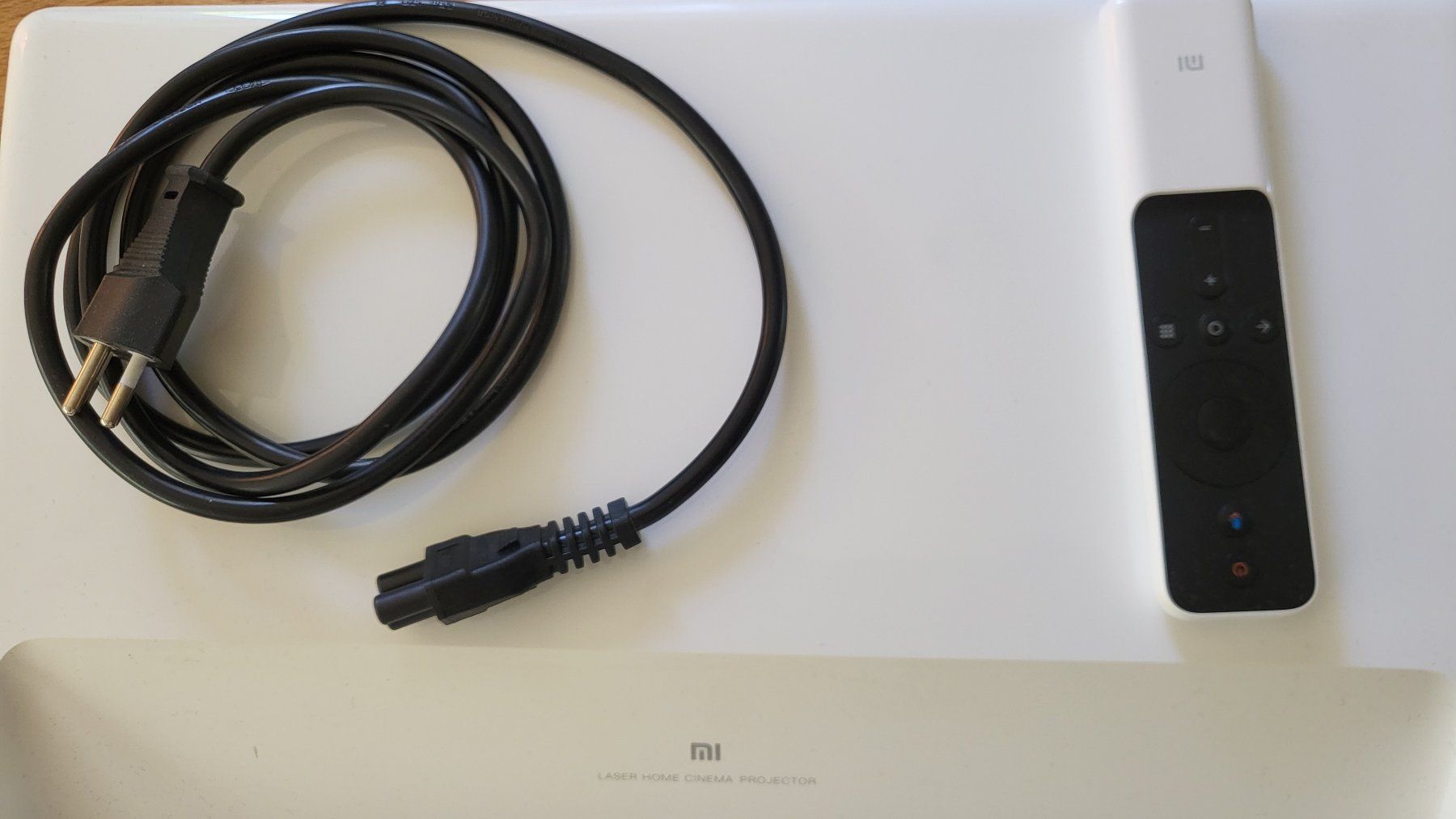 Xiaomi Proiettori: Xiaomi Mi150 UST Laser Beamer – Usato da Zollikerberg venduto da neverone.0 1