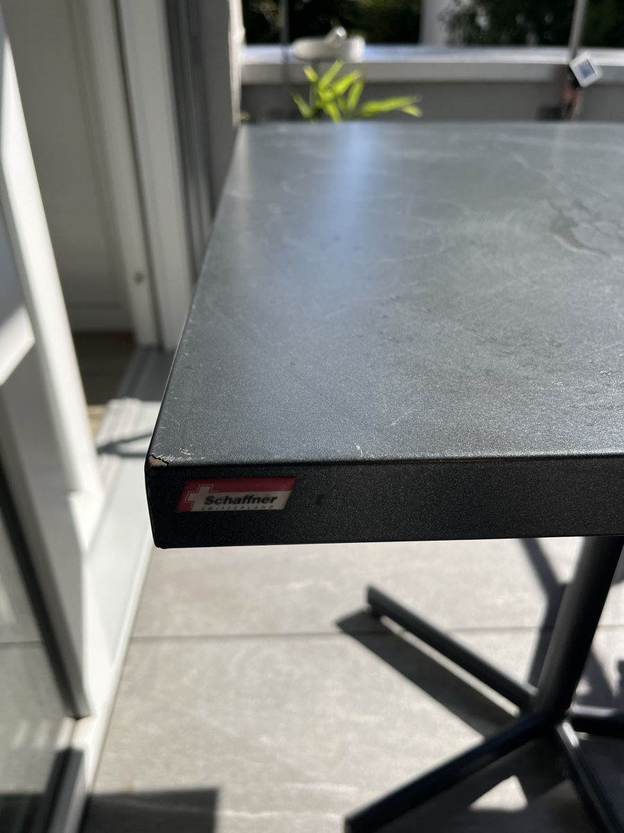 Tavoli: Schaffner Folding Table Grey Square – Usato da Zürich venduto da nuria809 3