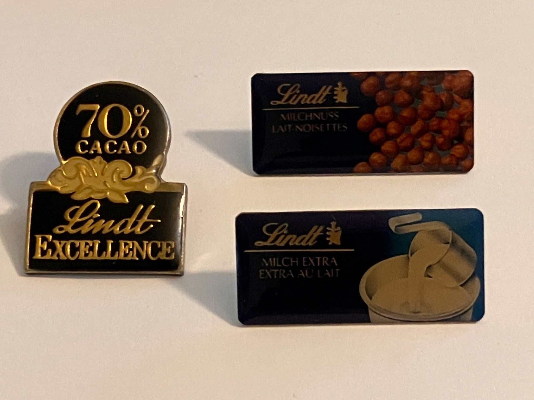 Placchette & Badge: 3 Pin Lindt Schokolade – Usato da Basel venduto da djwwpp