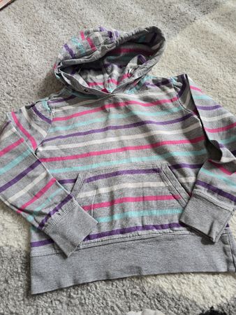 Mädchen Kapuzenpullover gestreift, Grösse 110-116