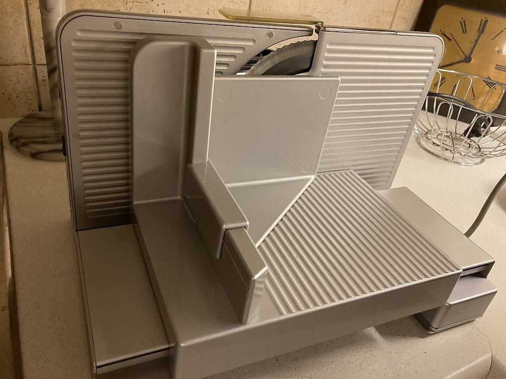 Elettrodomestici da cucina: Trancheuse - coupe-pain – Usato da Bouveret venduto da Picsou21 1