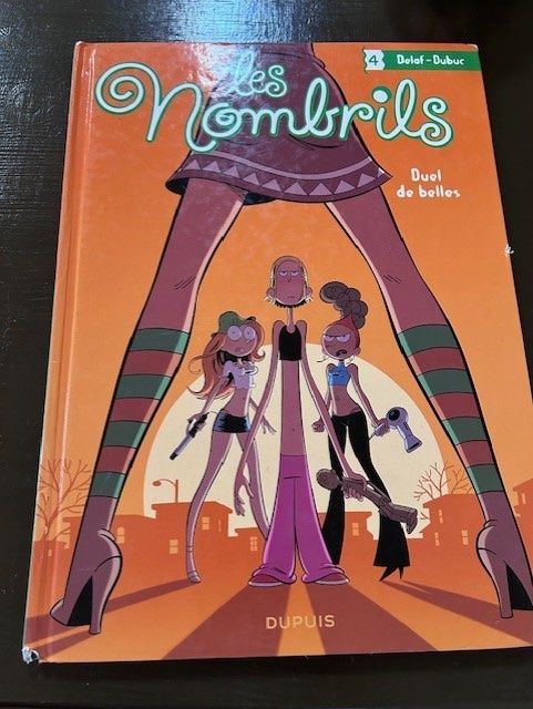 Fumetti: BD Les Nombrils T.4 Duel de belles 2009 – Usato da Farvagny-le-Grand venduto da OlivierFurrer