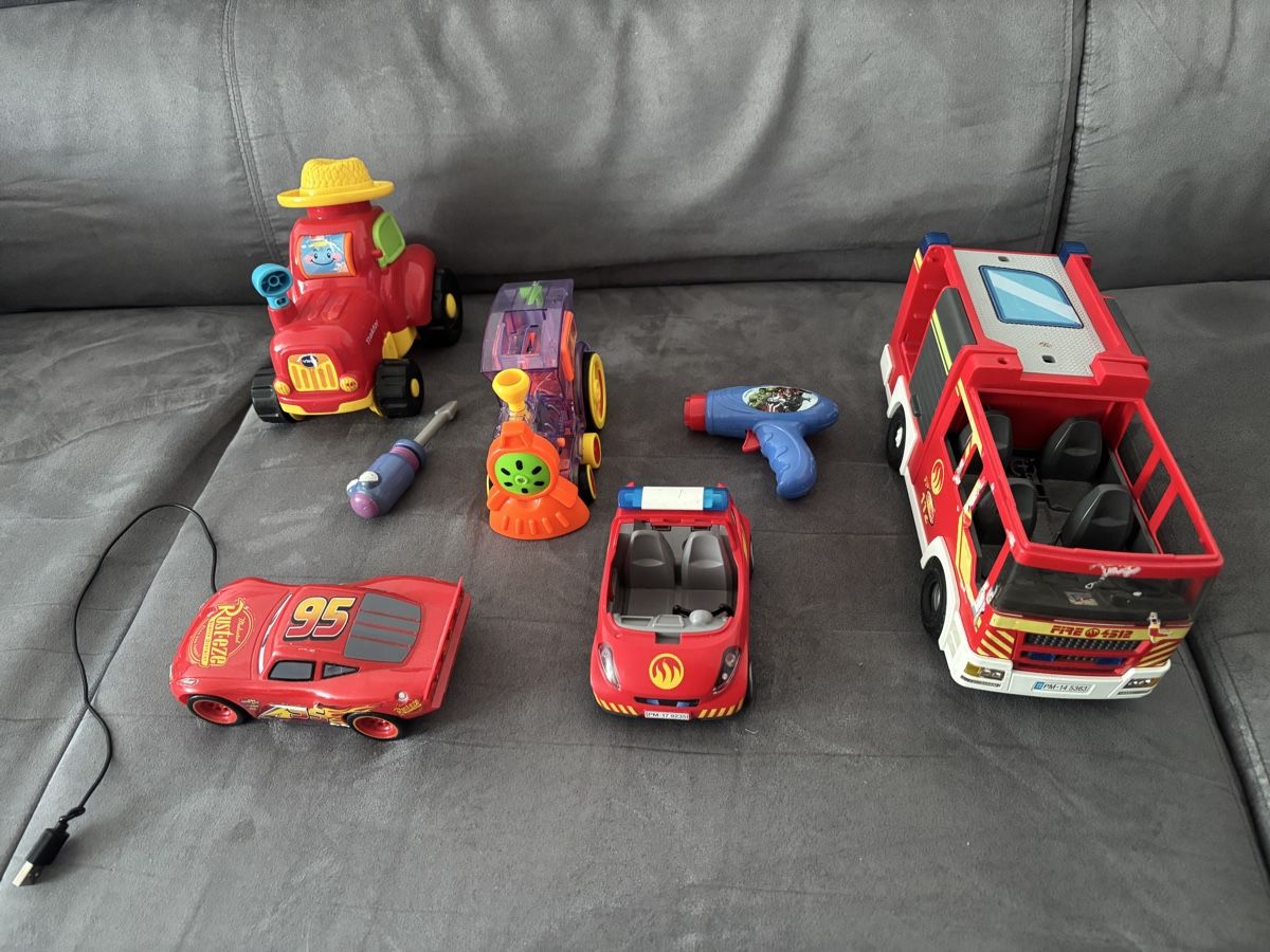 Giocattoli: Toy Cars – Usato da Effretikon venduto da mon_r2mf