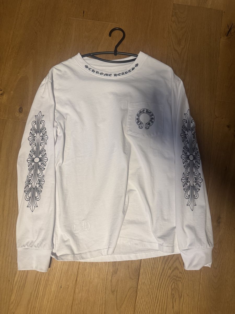 T-shirt: Chrome Long sleeve  – Usato da Uetikon am See venduto da Dariusstasys