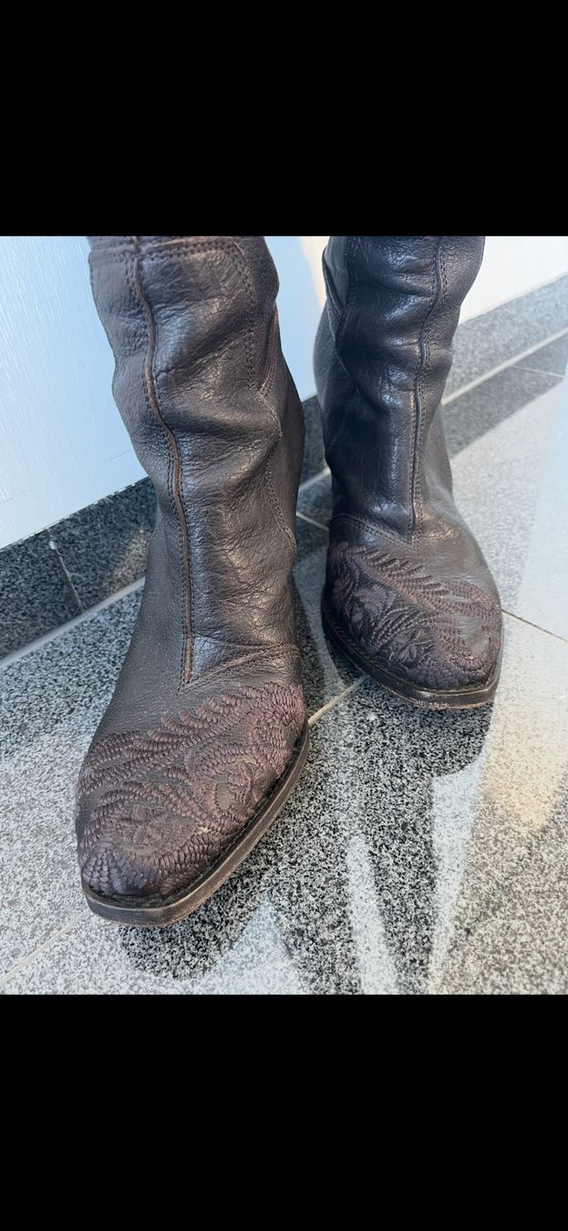 Scarpe da donna: Stiefel Overknee Gr 37 – Usato da Thalwil venduto da Paulina72 2