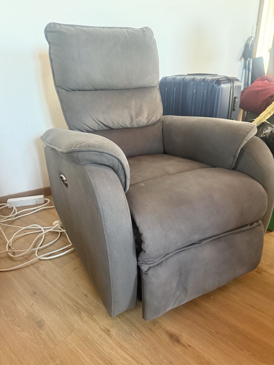 Poltrone: Sessel (elektronisch bedienbar) – Usato da Sursee venduto da Zollix 1