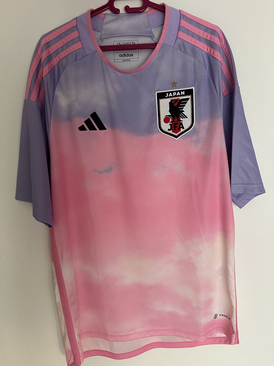 Adidas Canottiere & Pantaloni: Maillot Japon CDM 2023 – Usato da Neuchâtel venduto da 444