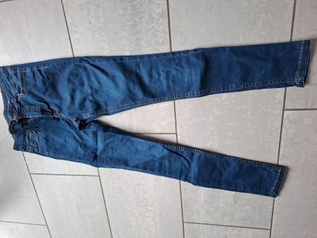 Dunkelblaue Jeans von Calzedonia, neu, Grösse S