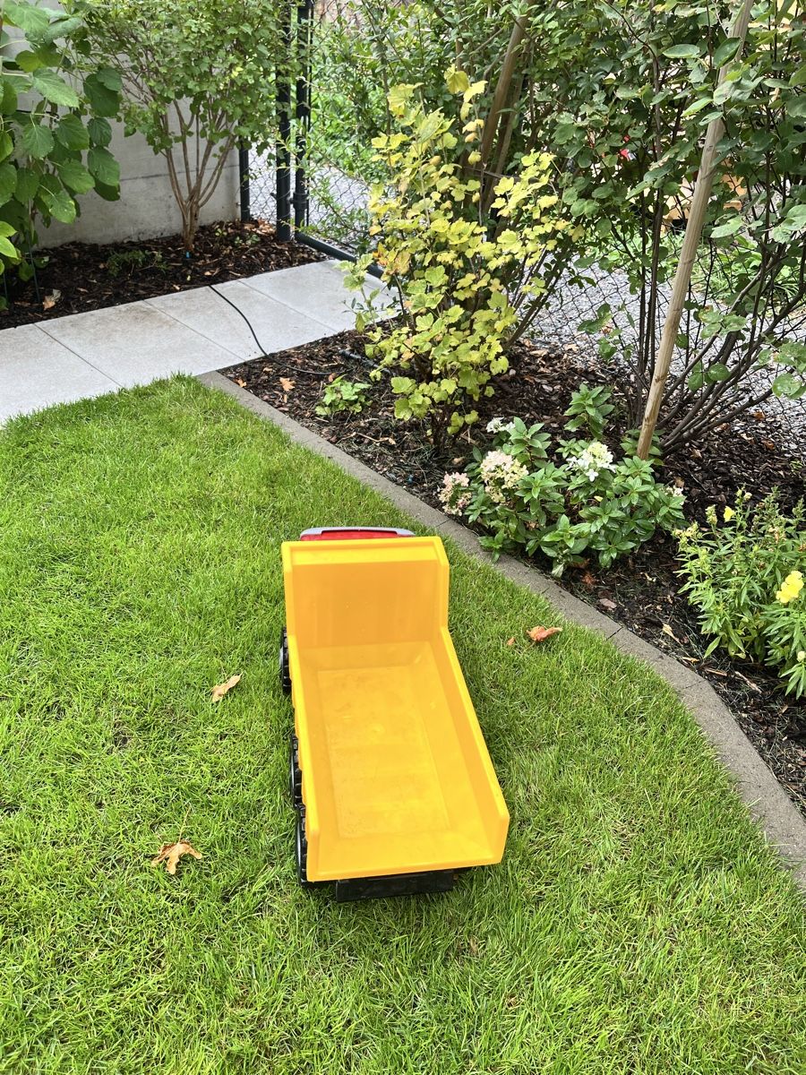 Giocattoli: Kipplastwagen gross 63 cm – Usato da Riehen venduto da YuriST 5
