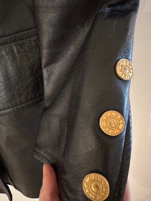 Jacken: Vintage Chanel leather coat – Gebraucht aus Dallenwil von ZD2019 4