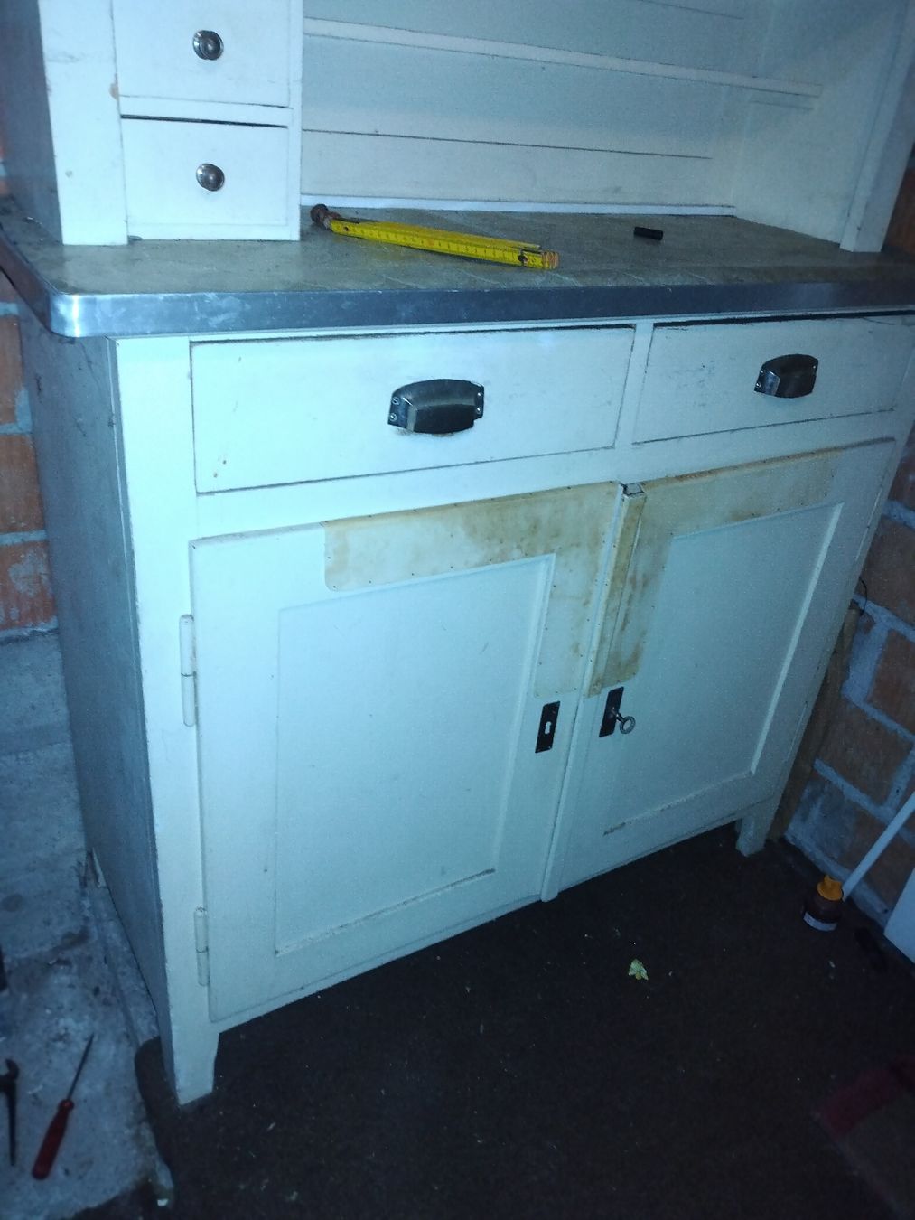Credenze: vintage küchenschrank – Usato da Belp venduto da Guadalupe84 2