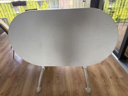 Gartentisch oval by Schaffner of Switzerland weiss gebraucht