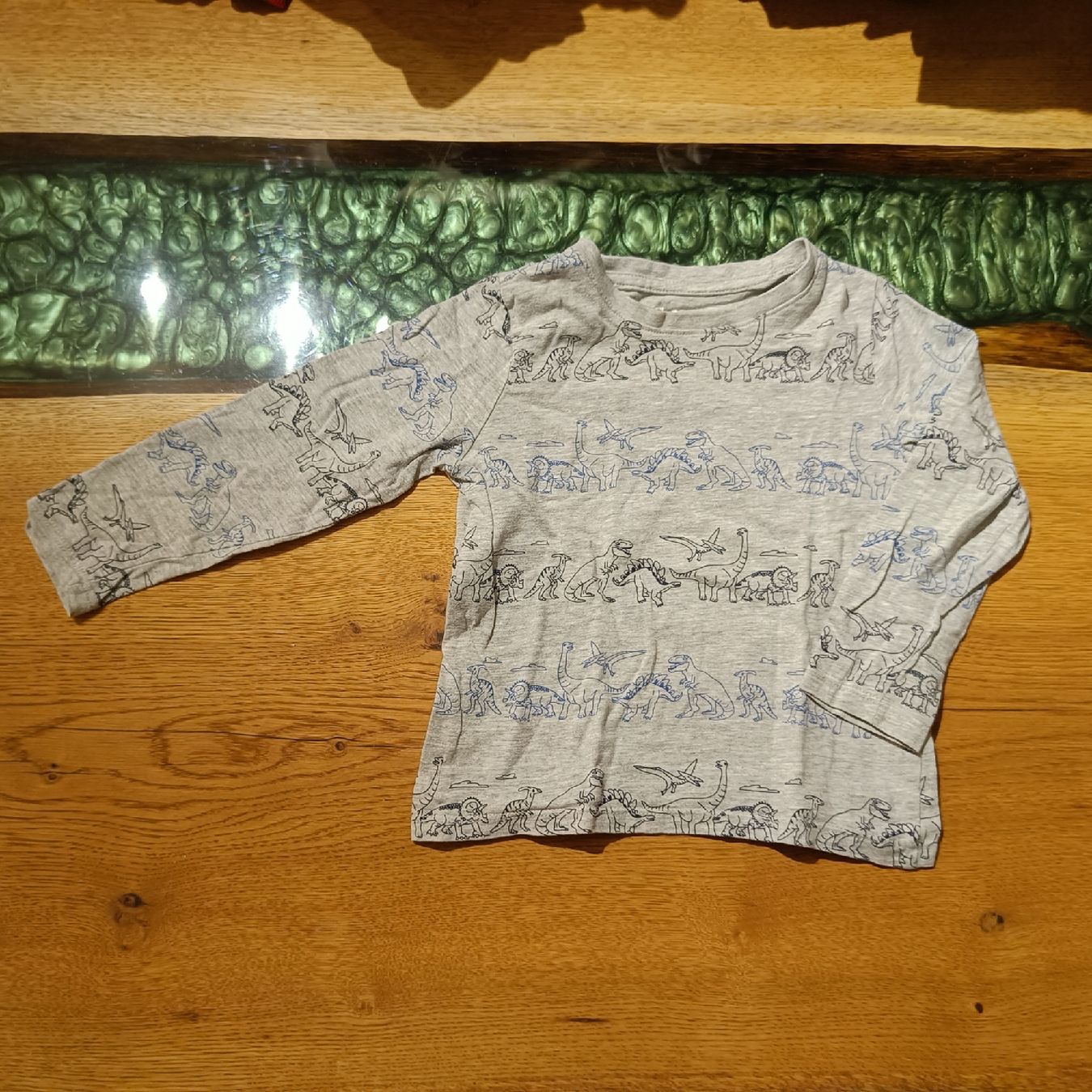 Pulls et sweat-shirts: Pullover Grösse 98 – D'occasion à Jaberg par urig17.