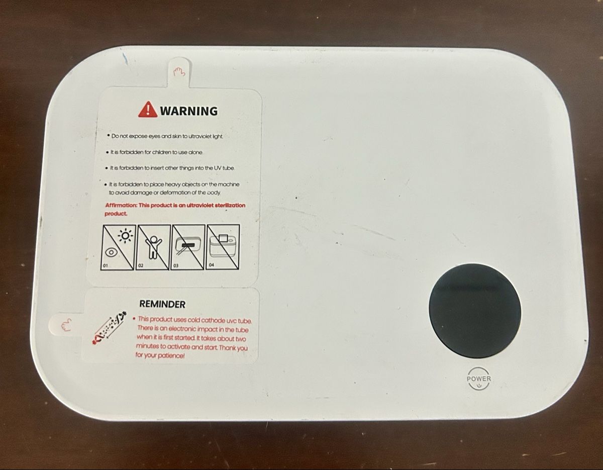 Pasti del neonato: [NEU]: Sterilisator mit UV-Licht – Nuovo (secondo la descrizione) da Arni AG venduto da CreaFlex