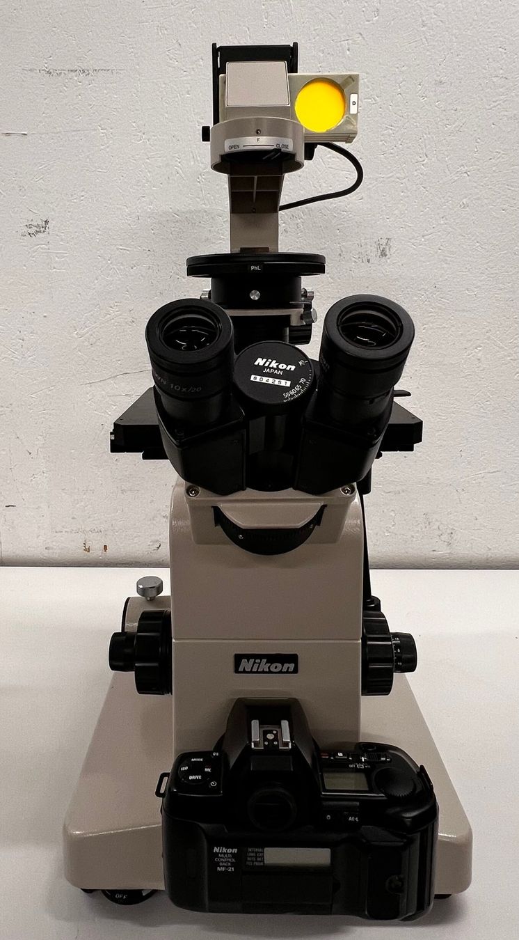 Laborzubehör: Nikon Diaphot Inverted Mikroskop – Gebraucht aus Niederdorf von LeptonAG_Labor 3