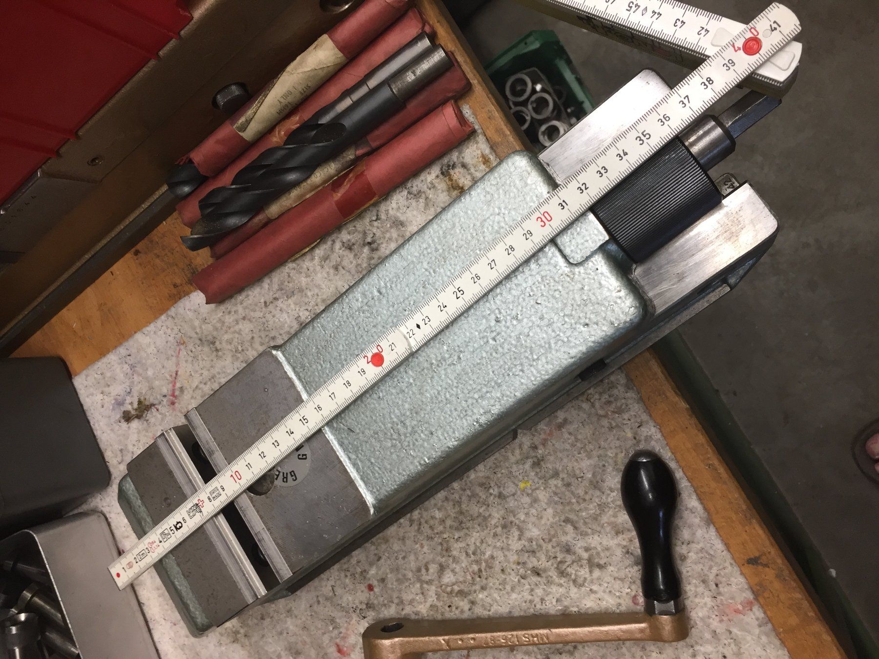 Gressel Tutti gli attrezzi: Maschinenschraubstock Gressel  100mm – Usato da Frenkendorf venduto da nen_h8rw 1
