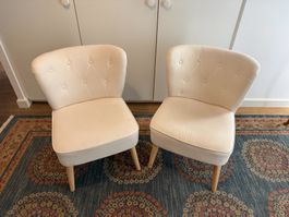 2 fauteuils de lecture - rembourrés, pieds en bois