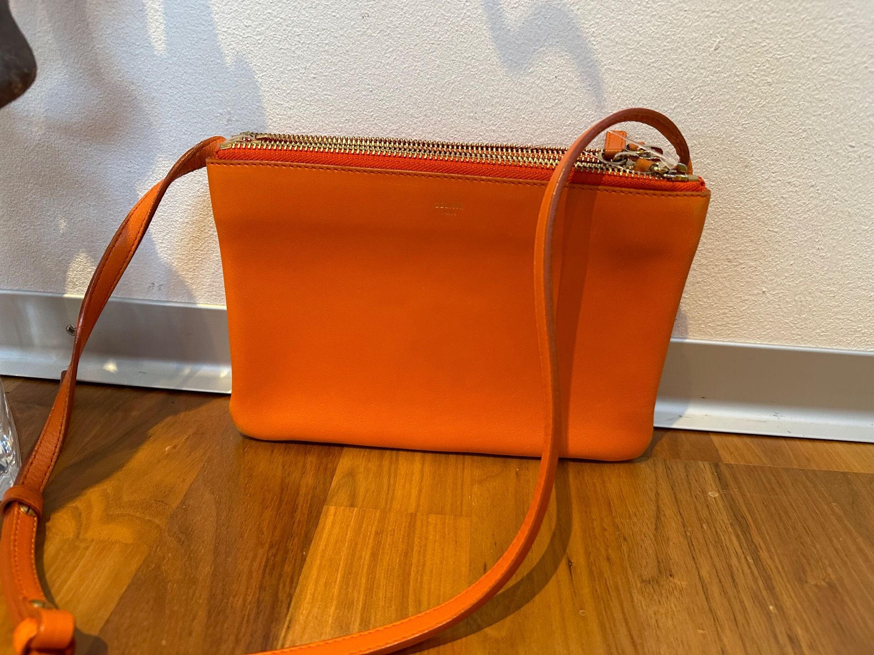 Celine Taschen für Damen: Celine Trio Tasche Orange – Gebraucht aus Hittnau von LuxAndMore 1