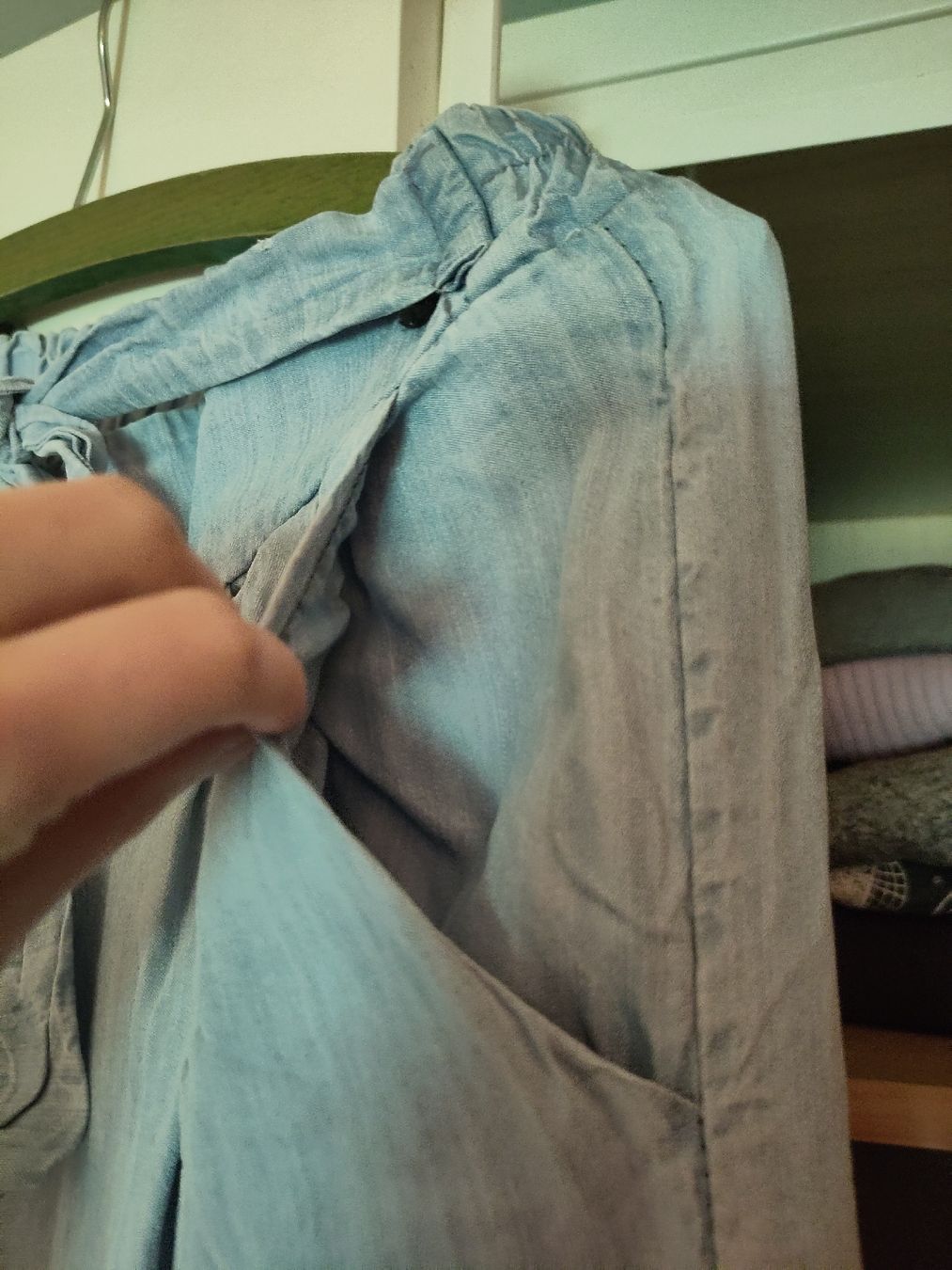 Pantaloni: Luftige Sommerhose, weich fallend, Grösse M – Usato da Dübendorf venduto da Cocochala8 1