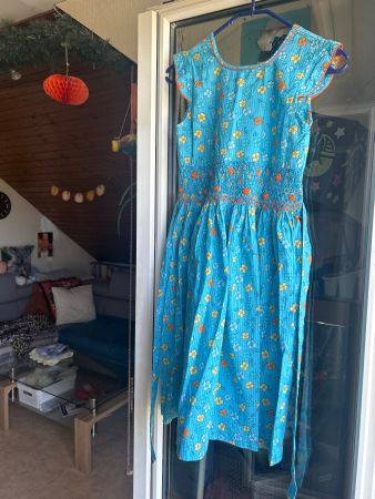Robe d'été bleu imprimé floral avec smock taille S