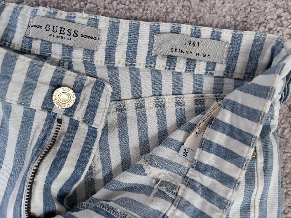 Guess Pantalons: Guess Hose 28 – D'occasion à Oberönz par pescita 1