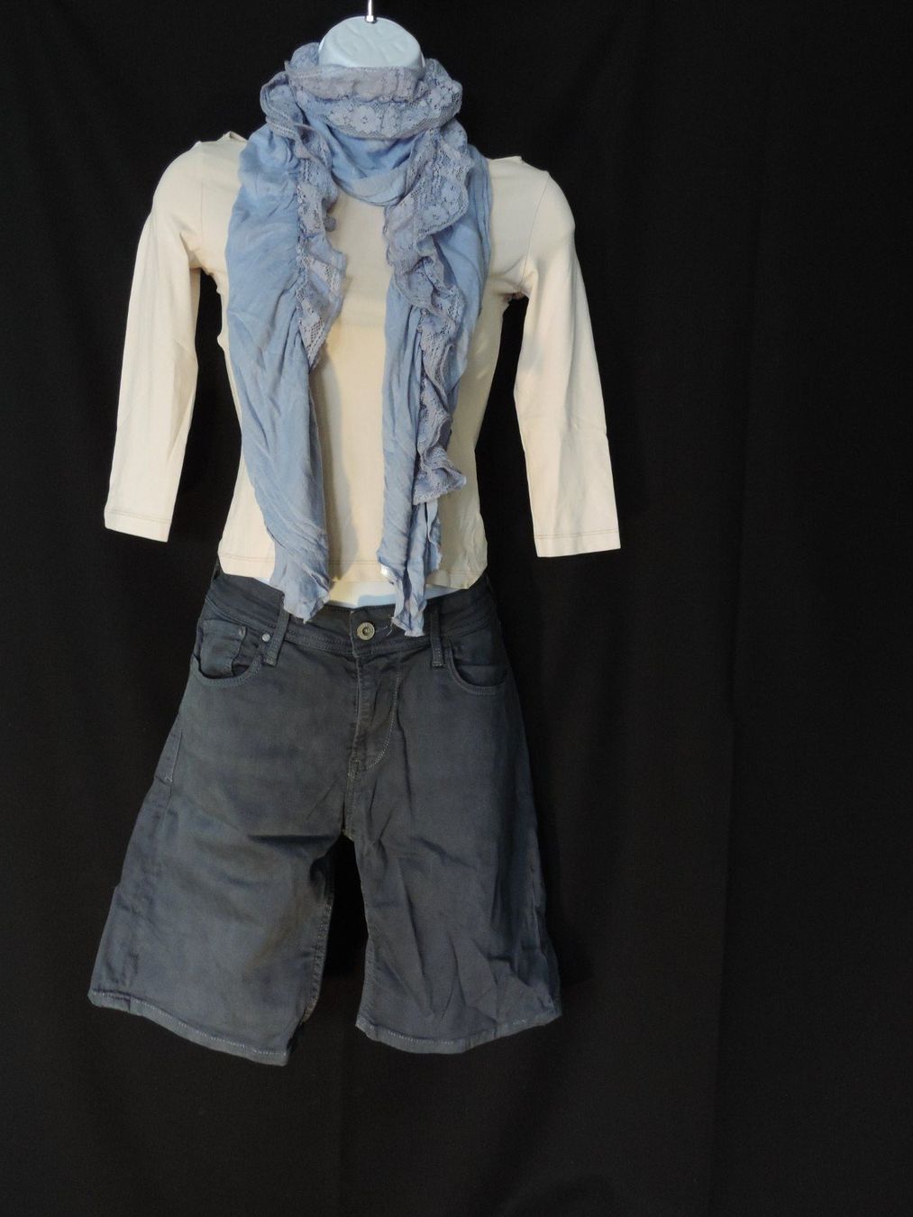 Lotti di vestiti: ensemble classic bleu gris – Usato da Genève venduto da Axelle333 2