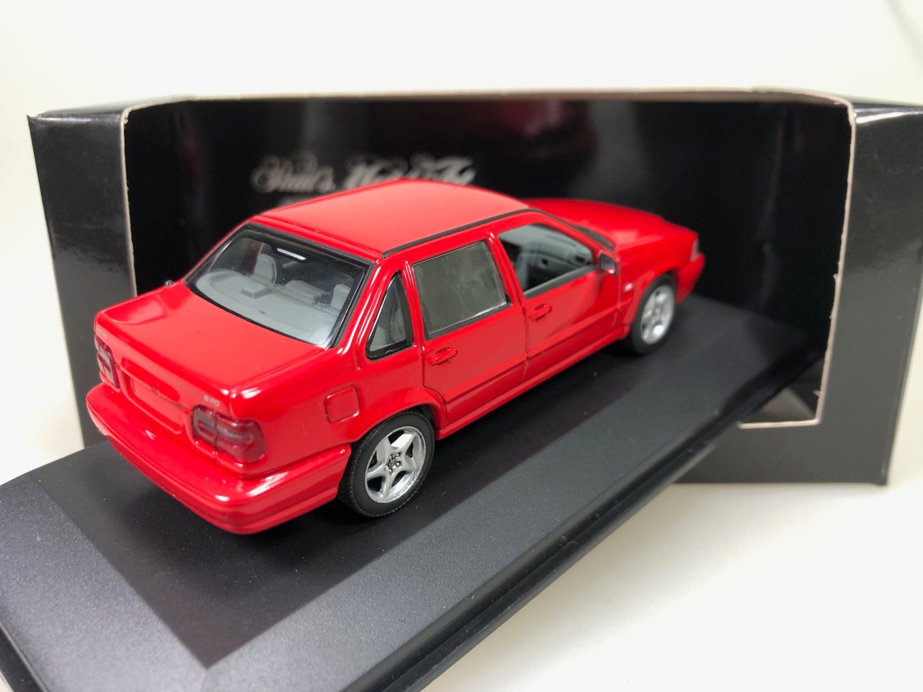 Volvo Modellautos: Volvo S70 - Minichamps - 1:43 – Gebraucht aus Widen von Himan 1