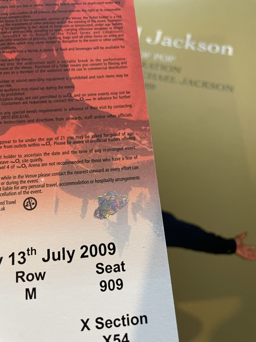 Billets: Michael Jackson Ticket and Program 2009 This is It Tour – D'occasion à Bäch SZ par sam_bs78 2