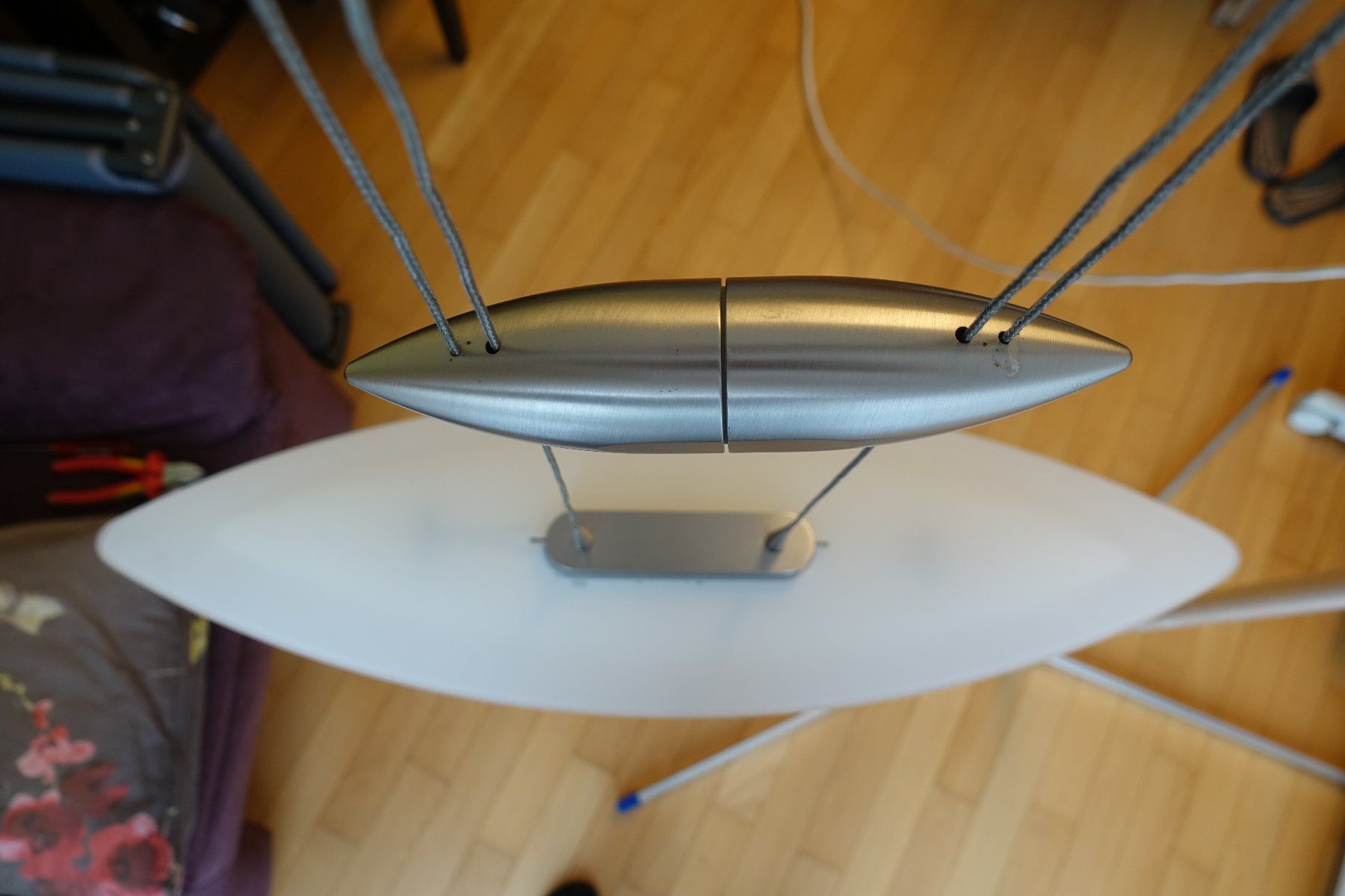Kronleuchter & Deckenlampen: Esstisch Lampe – Gebraucht aus Root von Achromat 3