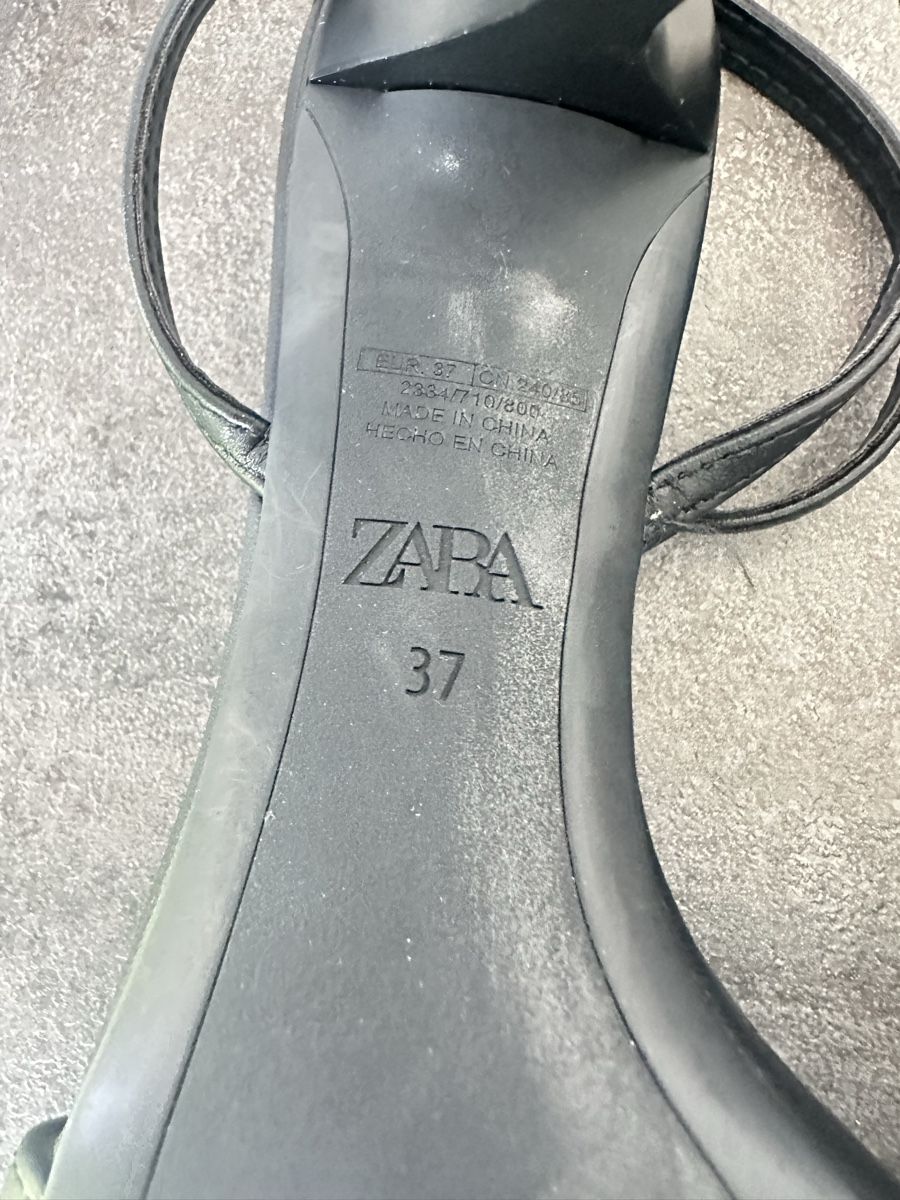 Zara Scarpe da donna: schwarze Zara High Heels, Grösse 37 – Usato da Lampenberg venduto da Graziella_ 2