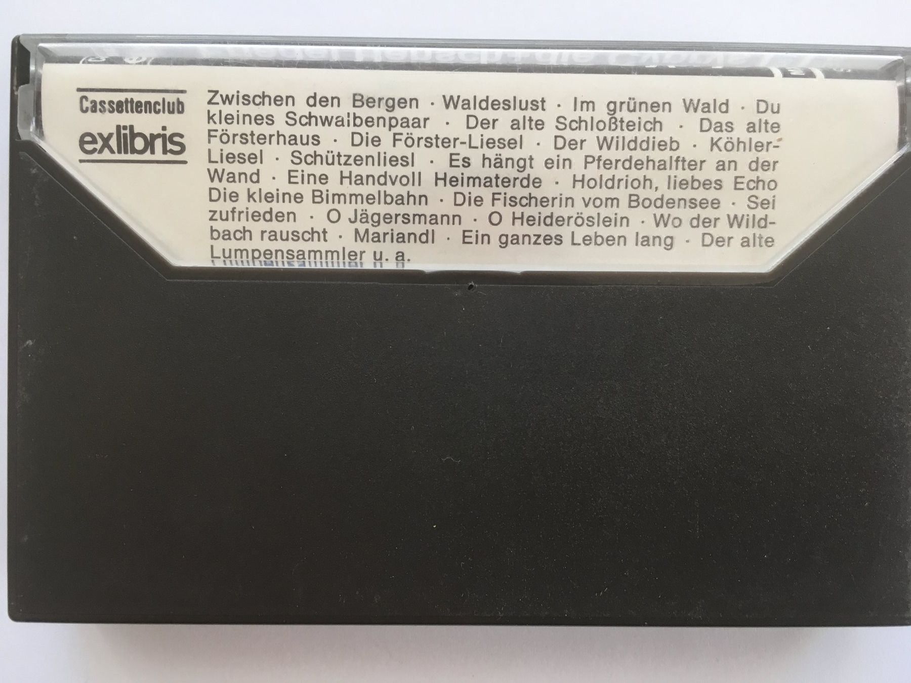 Musicassette: Im alten Försterhaus – Usato da Grenchen venduto da Kogi7 3