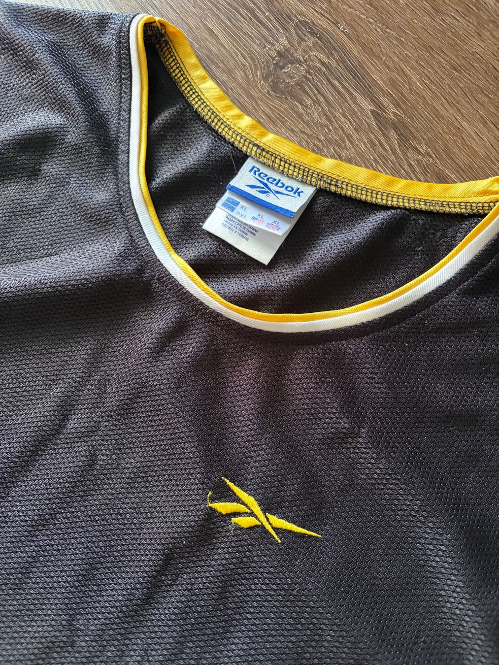 Reebok T-shirt: Reebok Tanktop Gr. XXL – Usato da Muttenz venduto da bargain_hunter 1