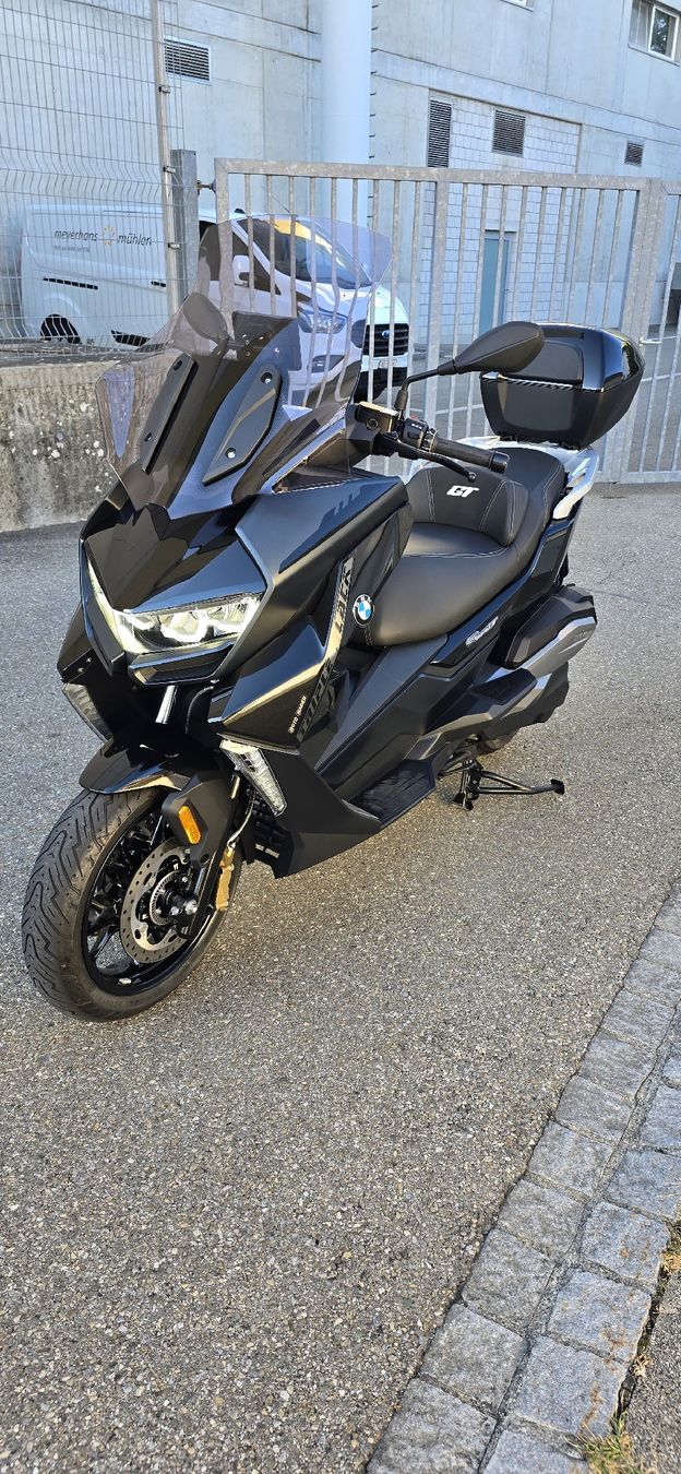 BMW Scooter: BMW c400gt schwarz – Usato da Sarmenstorf venduto da SebastianoS01 5